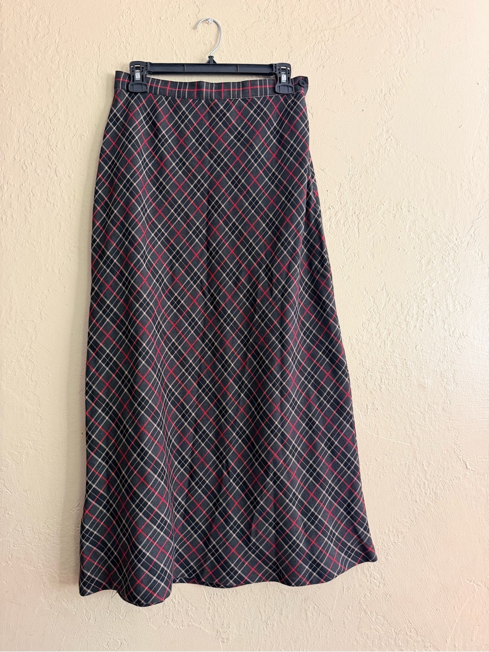 Sag Harbor Black Plaid Maxi Skirt with Red and Cream Windowpane